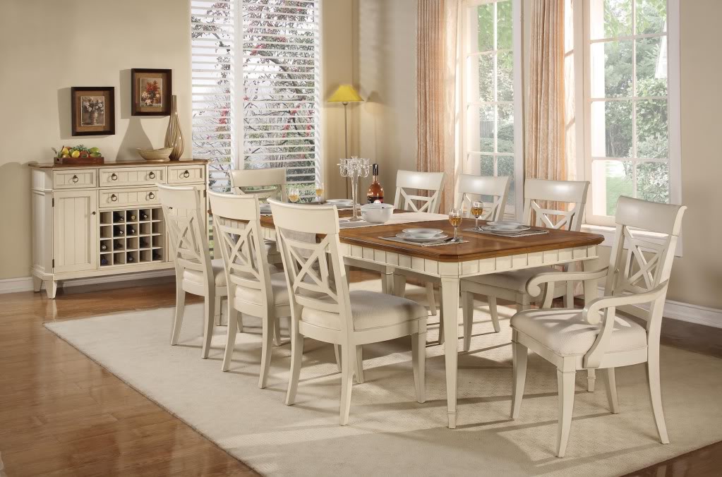 Make Pleasant Place For The Dinner By Opting For French Provincial Dining Chairs